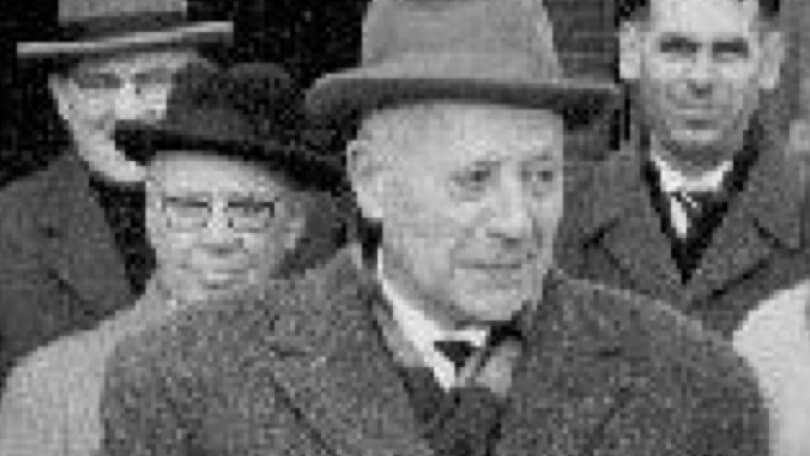 1921